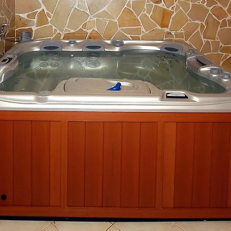 Schweintaal بيت ضيافة Bravacovo